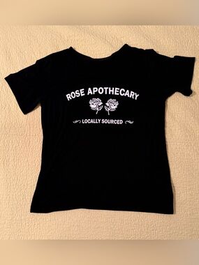 Schitt’s Creek Rose Apothecary Tee